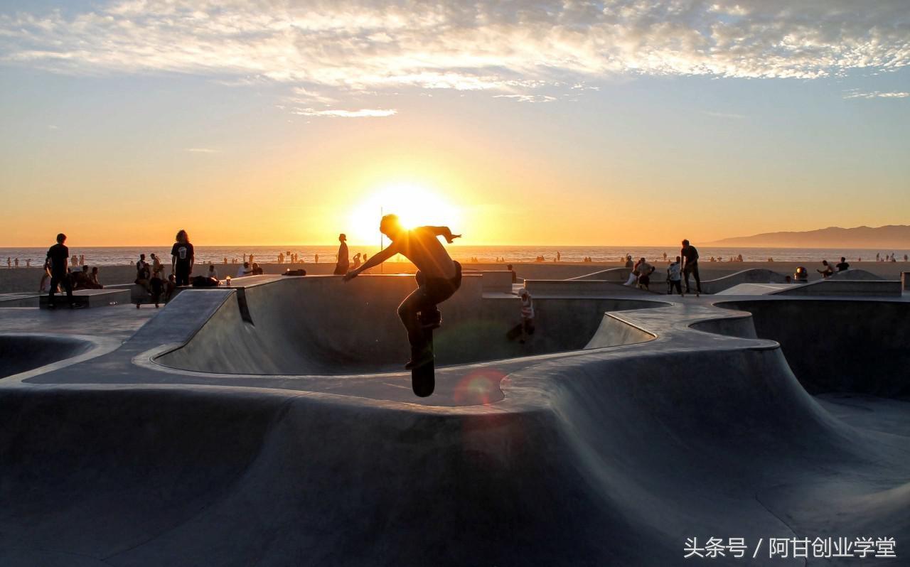 哀鸿遍野安身立命,哀鸿遍野出自哪篇文章