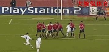 卡洛斯任意球弧线分析,任意球名场面卡洛斯