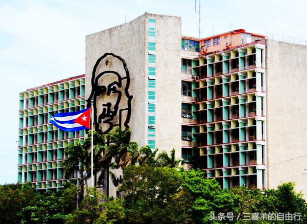 古巴：穿过雪茄的烟雾，沉沦浓情加勒比