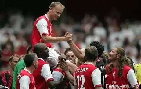 关于足球的句子简短,有关足球的语录