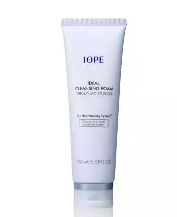 干性皮肤该选择什么样的洁面产品,脸部干燥起皮用哪种洁面男