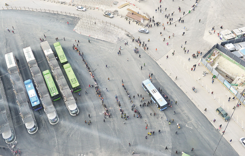 黑车不见了,火车站内现在怎么没有小贩了