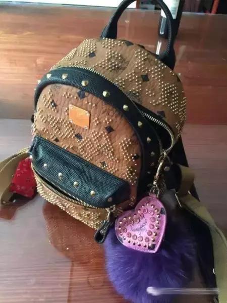 鹿晗张艺兴cp视频,鹿晗和张艺兴都是exo成员吗