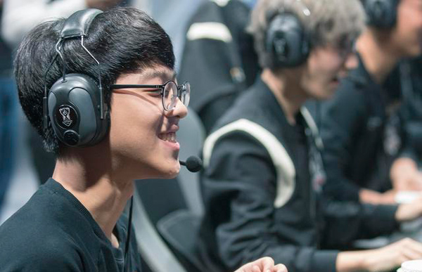 s5韦神韦鲁斯经典操作,韦神s5的一箭之仇