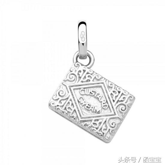 下午茶和珠宝的结合，全新Biscuits英式饼干吊饰系列