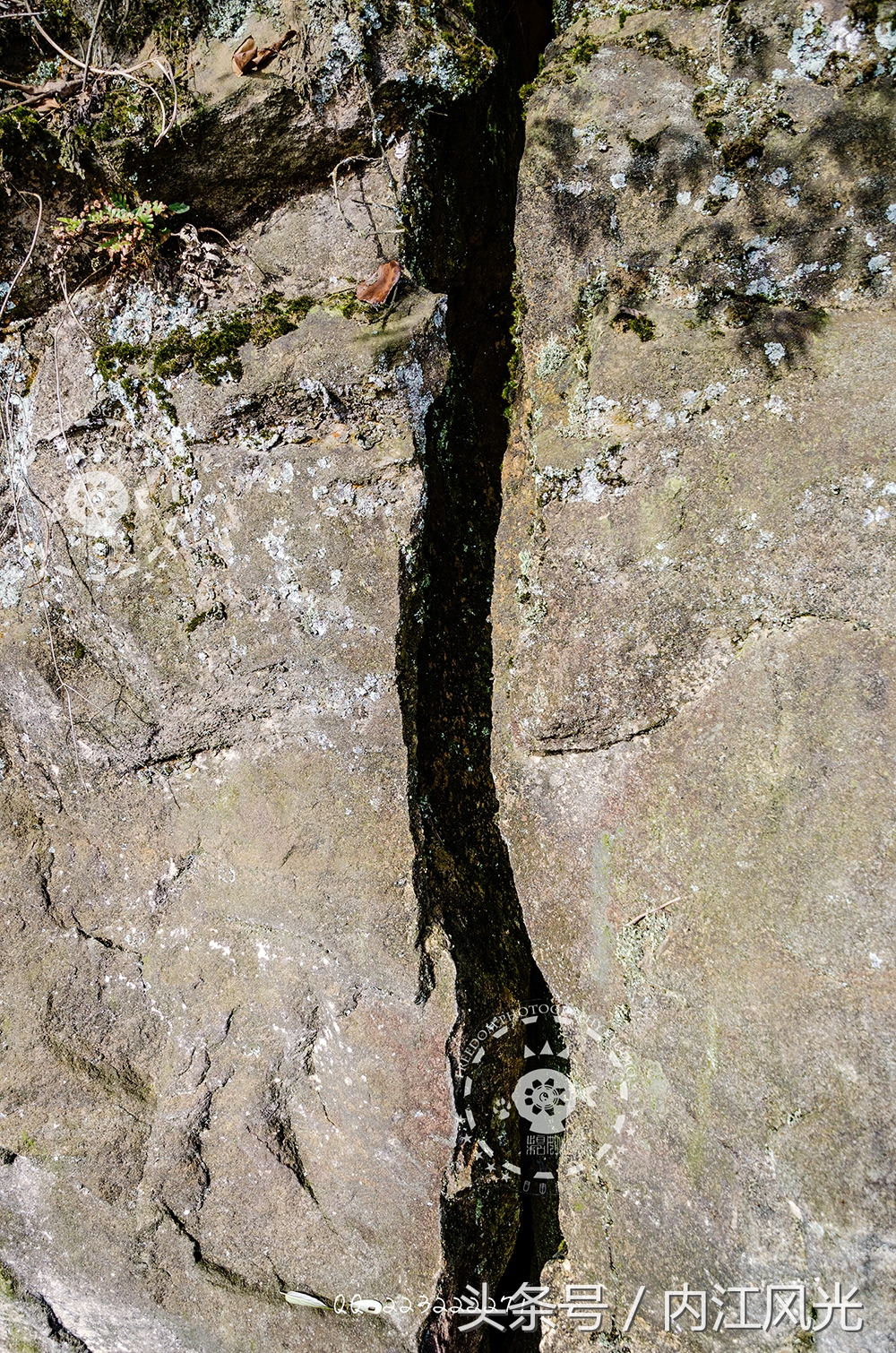 攀越震撼的内江威远高顶寨