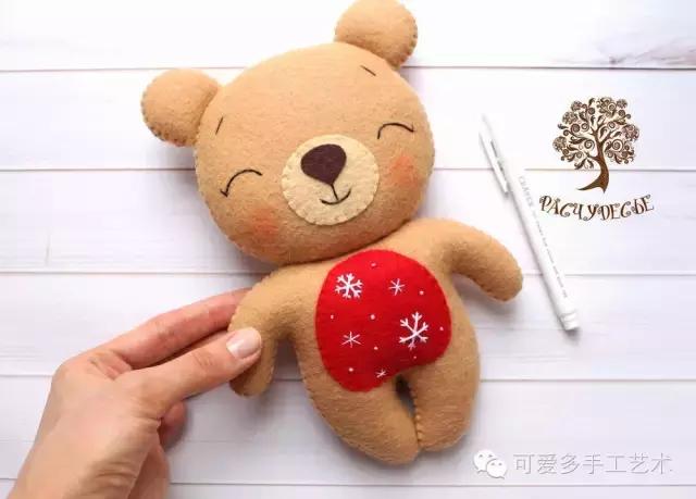 冬天可爱小熊,萌化了的可爱小熊怎么做