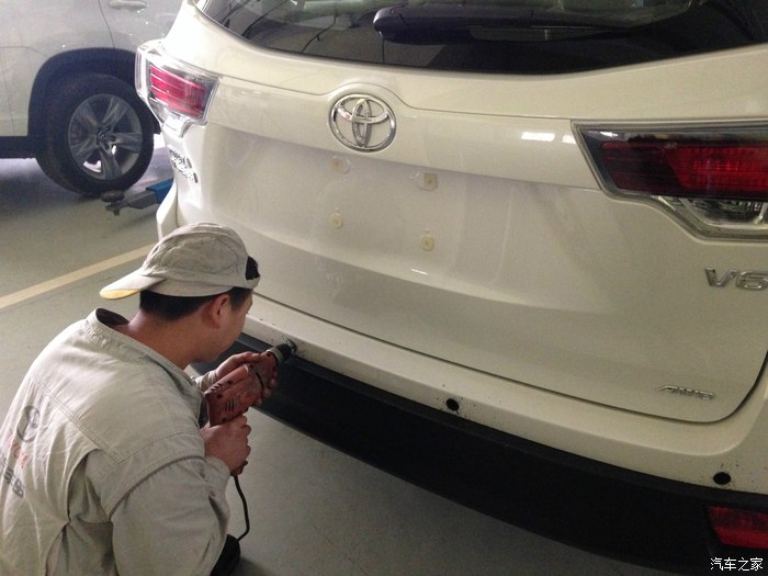 丰田汉兰达v6油耗多少,汉兰达3.5v6二手车油耗