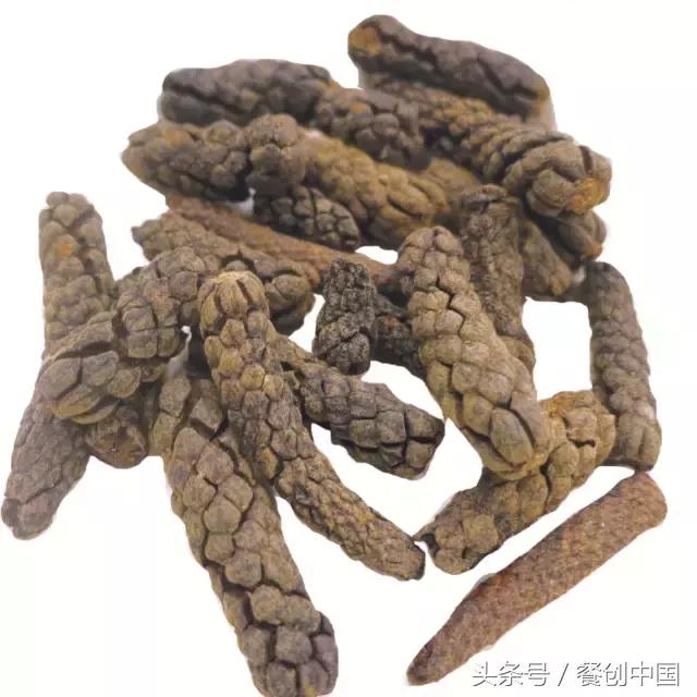 香料用的豆蔻哪种最好,教你识香料豆蔻有三种你能分得清