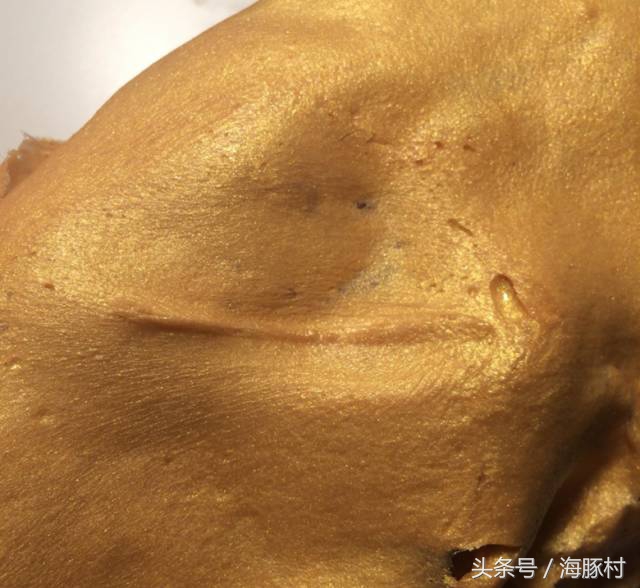 把黄金涂在脸上是什么感觉,把黄金贴在脸上