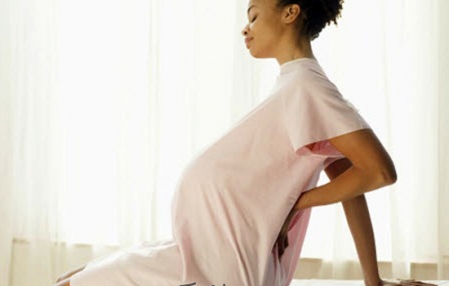 孕妇一直会腰疼是怎么回事,孕妇腰疼的原因及检查方法