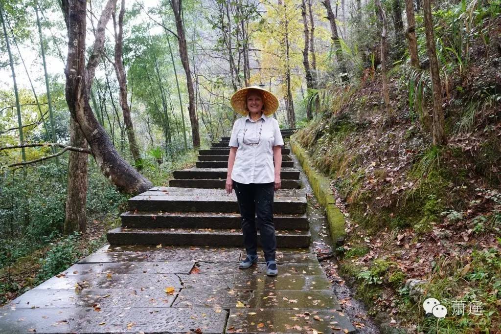 和国外人说话语言不通怎么办,与外国人无障碍交流方法