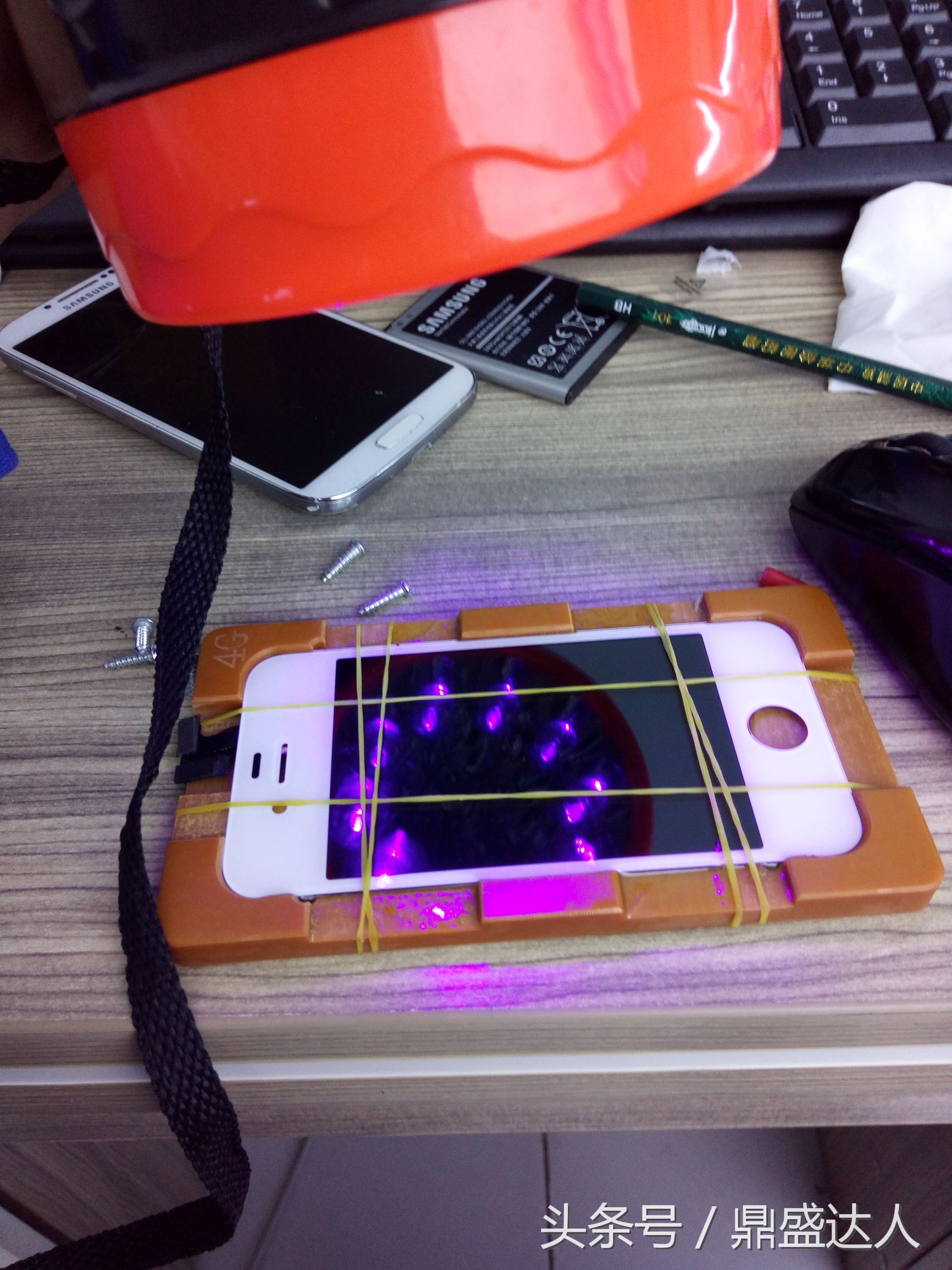 电视液晶屏幕碎了怎么修复,修复iphone4s大概要多少钱