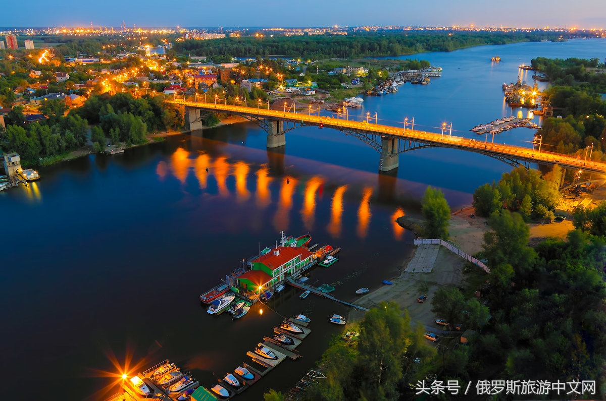 2018世界杯举办地俄罗斯哪个城市,俄罗斯为什么在欧洲有一个小地方