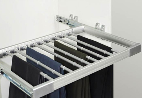 衣柜收纳用什么裤架好用,你的衣柜怎么样