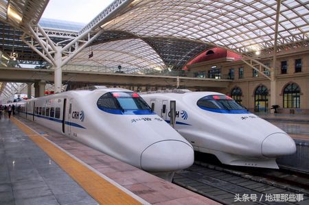一目了然高铁和动车区别,动车和高铁火车有什么区别