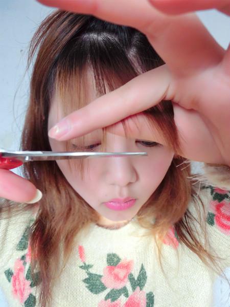 空气刘海打薄教程,又简单又好看的空气刘海教程