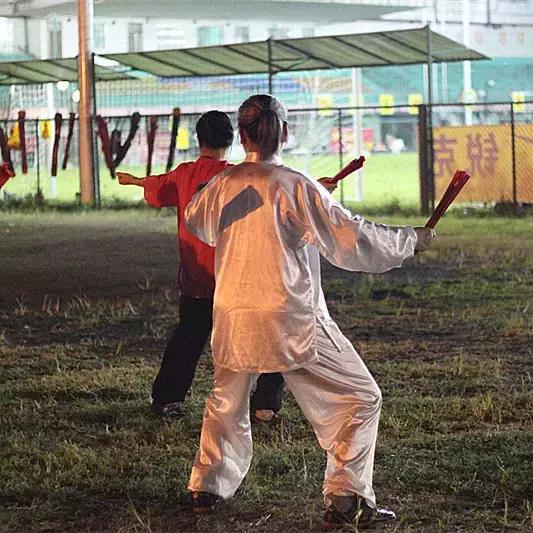 白云区宵夜一条街哪家好吃,一街一味