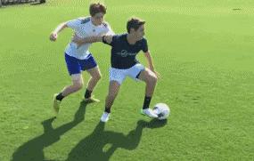 瓒崇悆鑳岃韩鎷跨悆瀹炴垬,瓒崇悆鑳岃韩鎷跨悆鎶ょ悆瑙嗛瀹炴垬