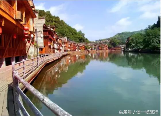 旅游中要点情怀？十大适合女人旅游的地方送给你（上）