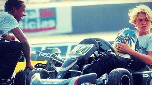 活久见｜斗了二十年的老队友，“将往事留在风中”