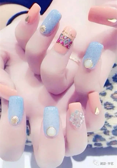 美甲脱落在家怎么补救,美甲脱落指甲怎么养护