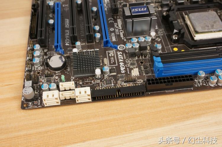 还记得开核吗？准备重温开核平台，先晒下主板