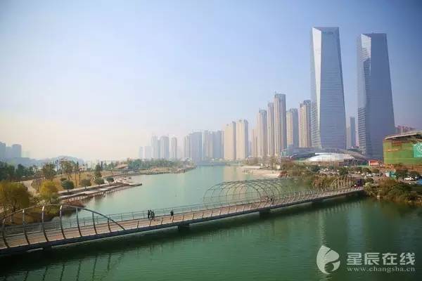 长沙梅溪湖的前世今生,梅溪湖图片