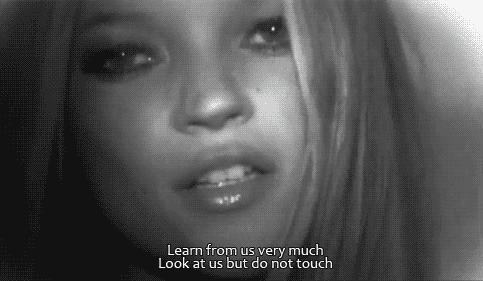 30到50岁的姐姐穿衣搭配,1830岁如何穿衣服