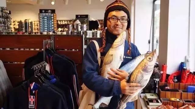 沙龙｜小日子x无二之旅：睡遍全世界的床，逛遍全球集市