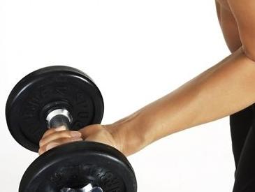 哑铃锻炼胸肌误区,哑铃初学者十大禁忌