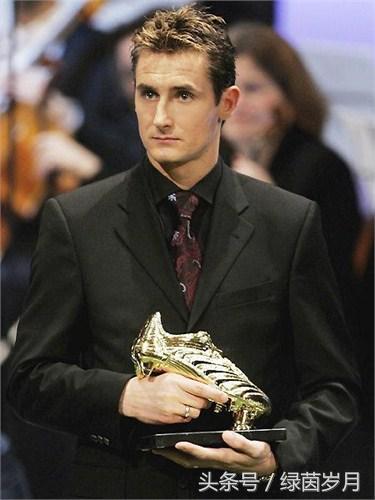 米洛斯拉夫克洛泽,11号的传奇球星有哪些