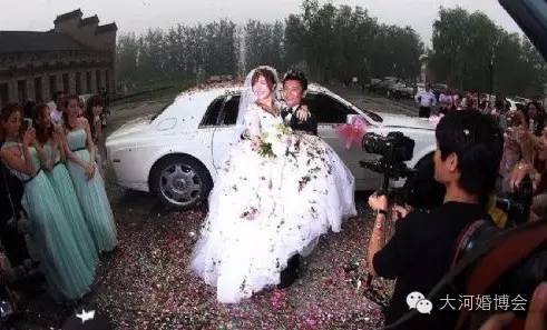 婚前怀孕怎么安慰她,婚前怀孕应该怎么筹划婚礼