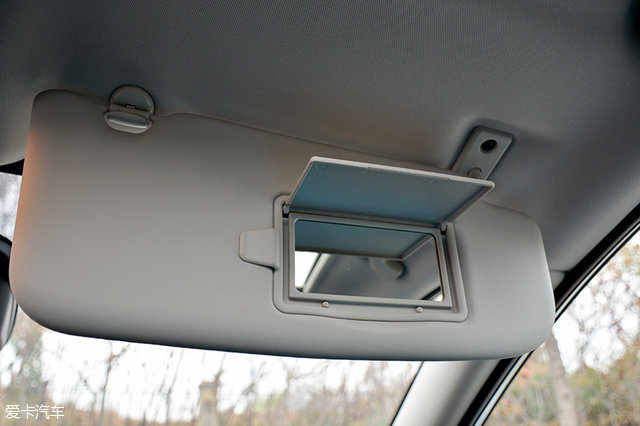 爱卡汽车,逍客经典2.0舒适版上路测试