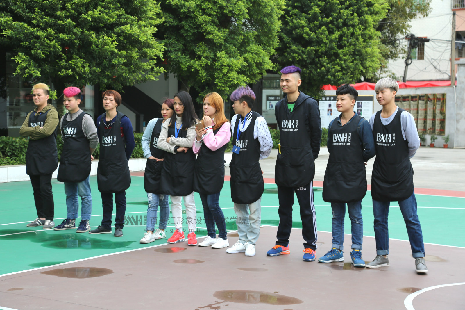 百美汇发廊,百美汇美发学出来怎么样