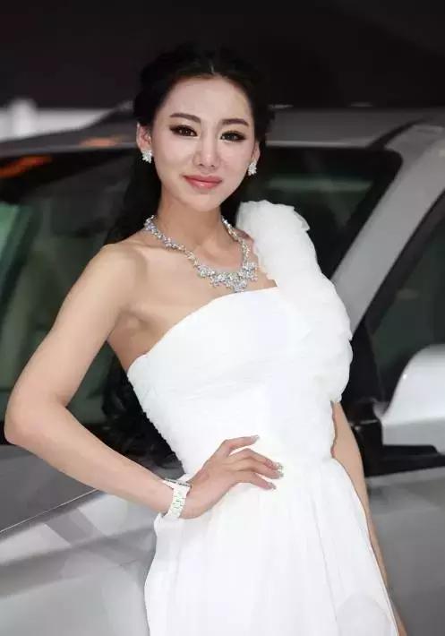 车展除了看车模还能看什么,车展上除了看车还看什么