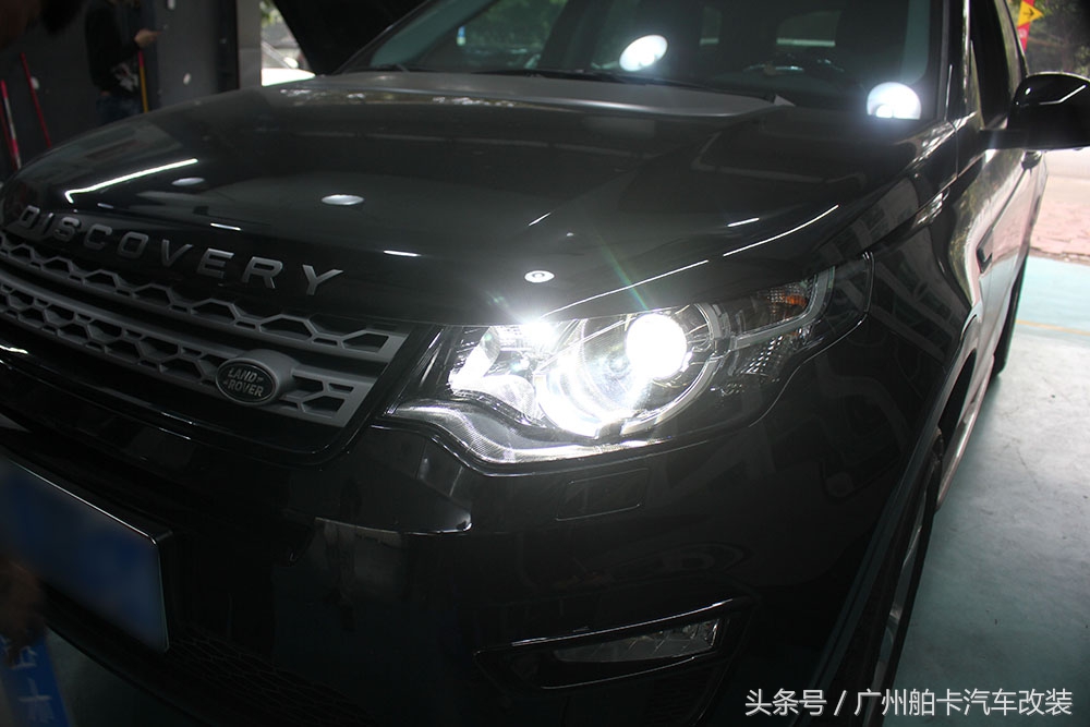 大灯远光亮度不够怎么用雾灯改装,路虎神行者二代改车灯