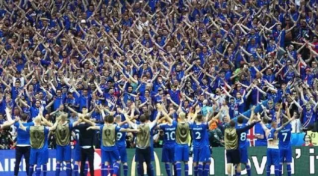 2016足坛十大催人泪下的瞬间,足坛十大感动视频