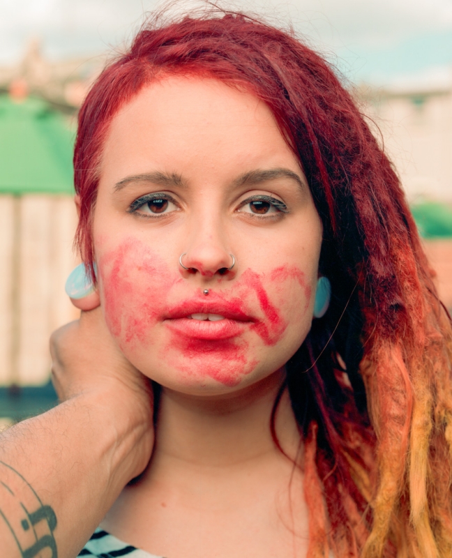 街头摄影师给陌生人拍照谈对象,摄影师街头给陌生人拍照