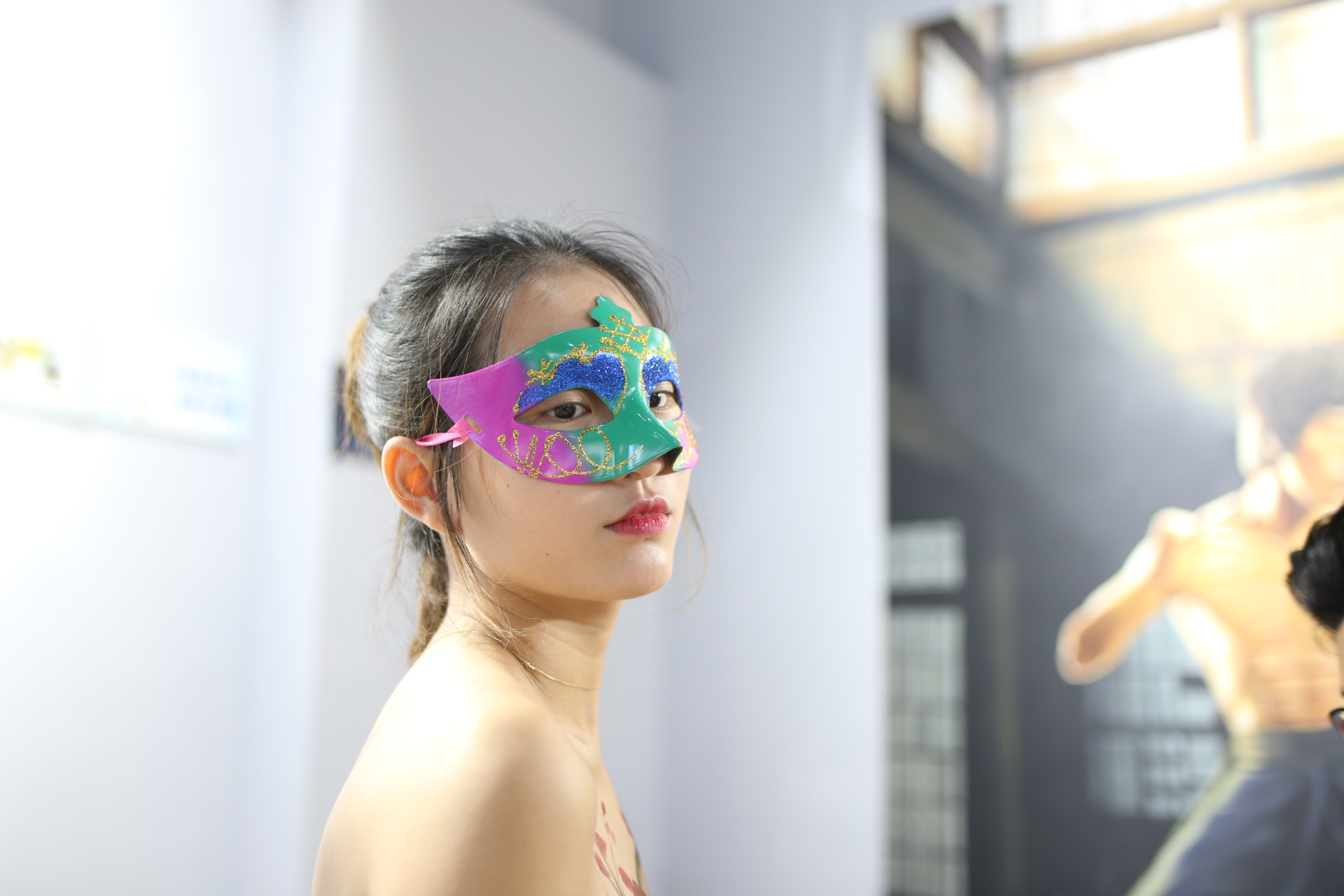 鍐伴洩濂崇帇濂ヤ綋,濂ヤ綋鍐伴洩