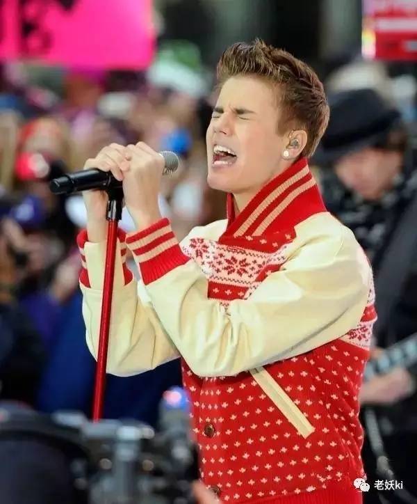 为什么迷恋圣诞节？英国人和女王都开始准备疯狂的圣诞毛衣节了！