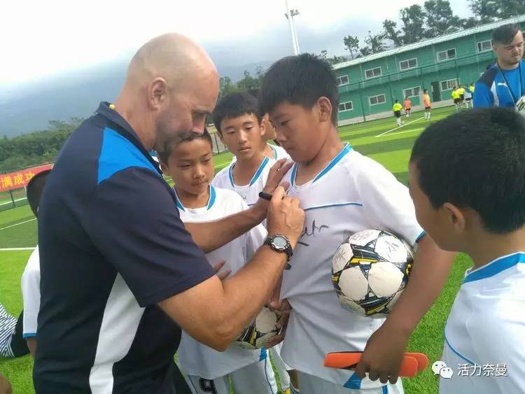 奈曼小学足球比赛,奈曼旗蒙古族实验小学足球