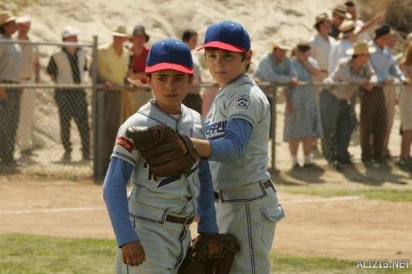 让人热血沸腾的十部必看战争电影,必看的10部励志体育电影