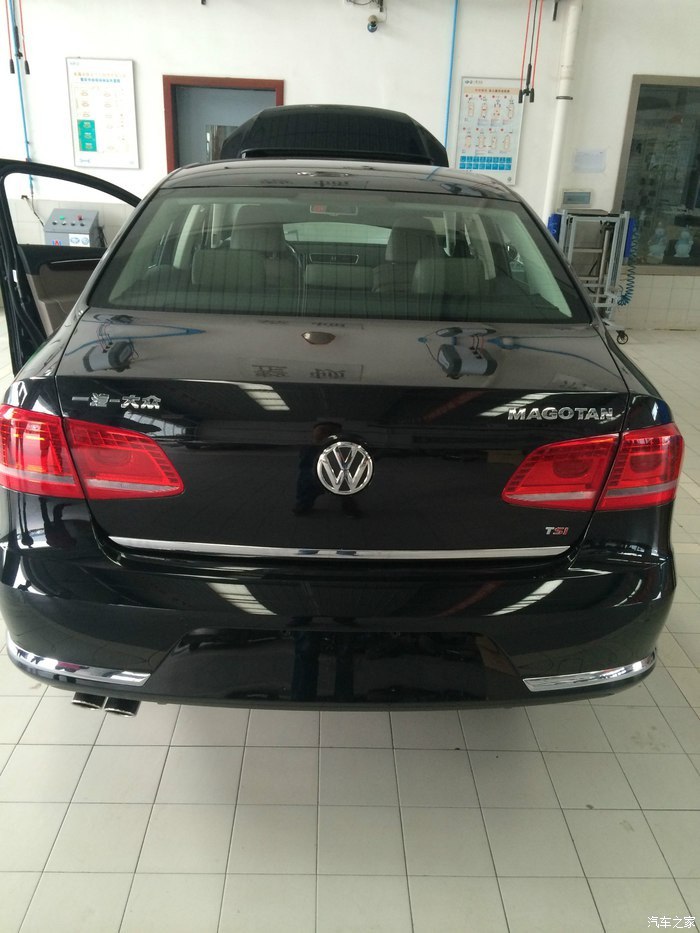 低调奢华有内涵2017款大众迈腾,2012年迈腾1.8t尊贵版