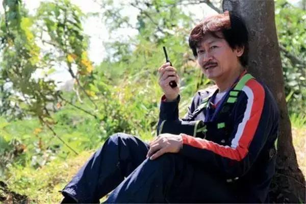 电影配乐大师，王家卫早期老板，香港电影全才小胡子