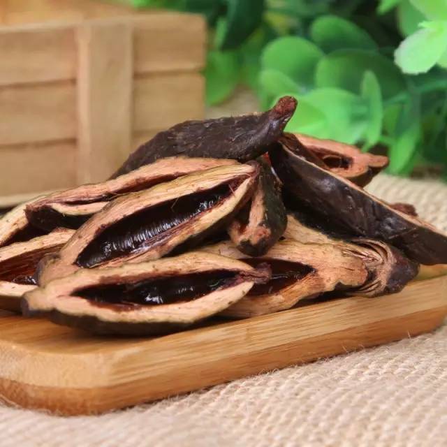 槟榔吃多了嘴会苦吗,槟榔吃多了心如火烧怎么办