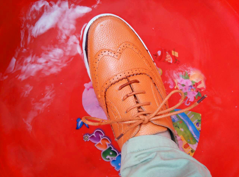 一款百搭时尚的鞋子适合宽脚,鞋子推荐百搭潮鞋