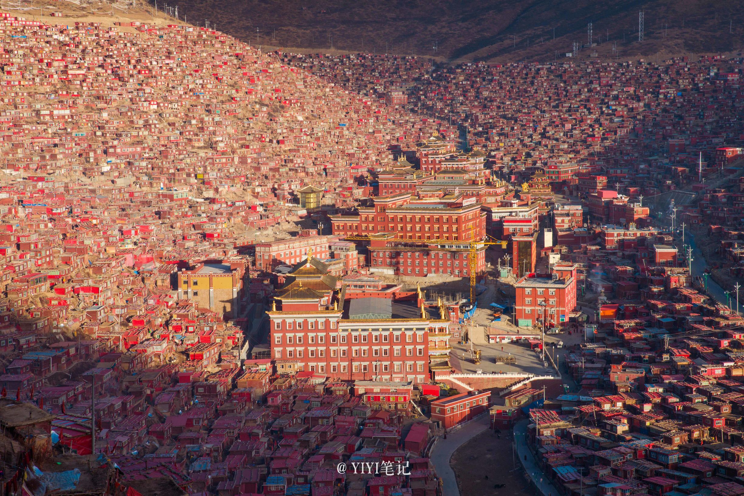 色达的冬天的美景,冬天的色达