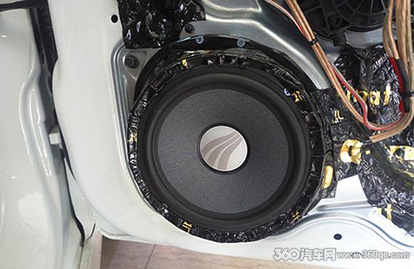 老款福克斯改装音响拆解视频,福克斯改装原厂cd