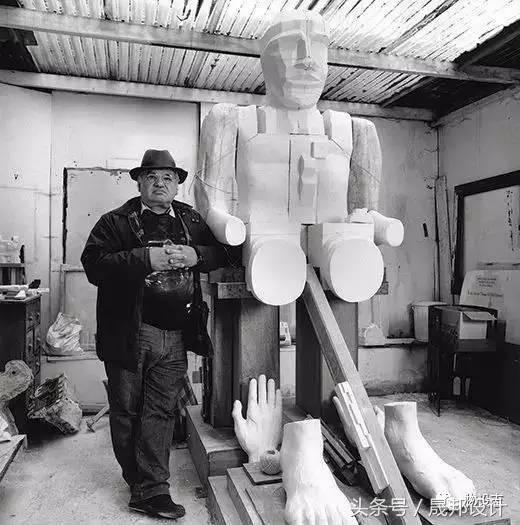 师从设计大师包洛奇、福斯特，他为伦敦奥运做过设计！